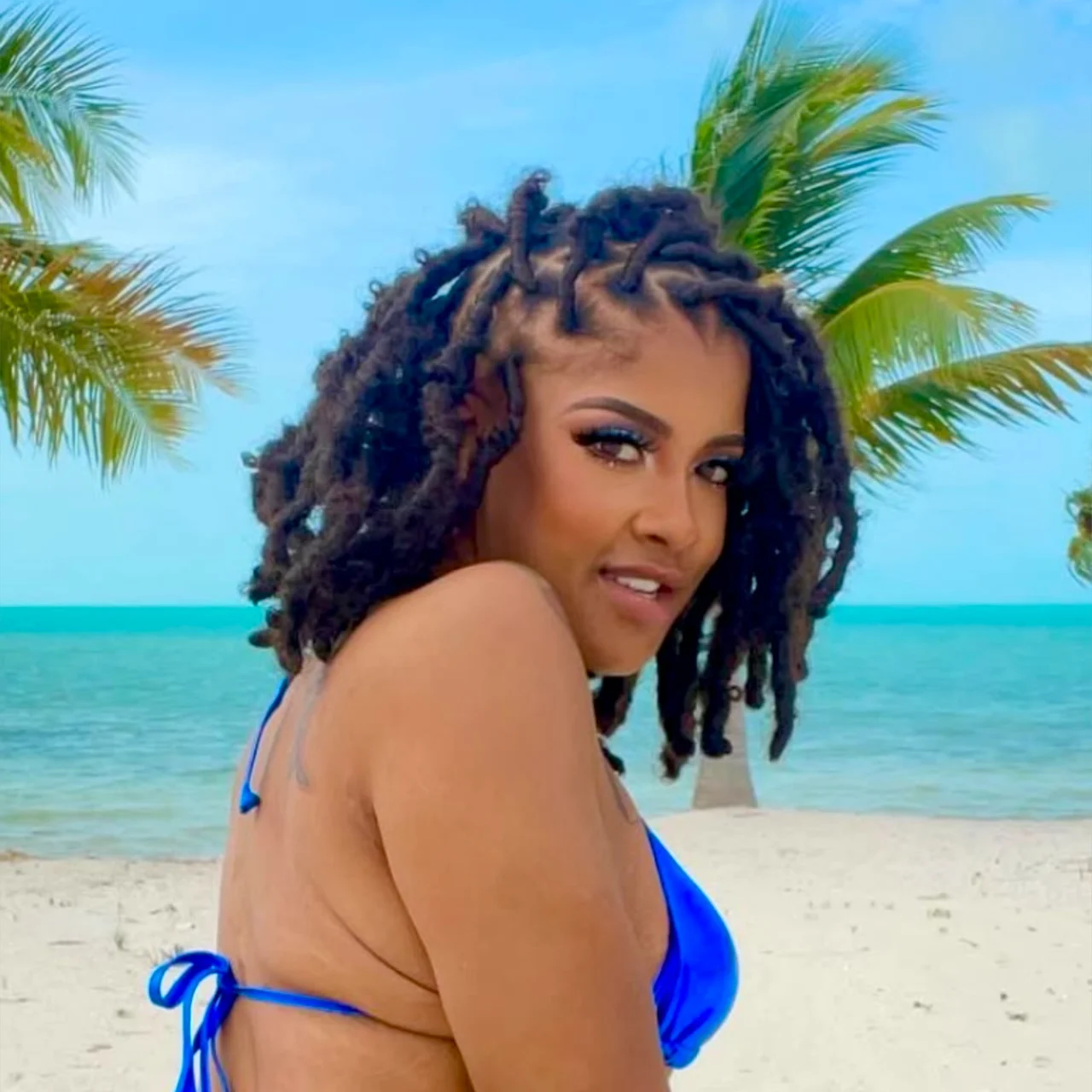 Ghetto barbie - OnlyFans model