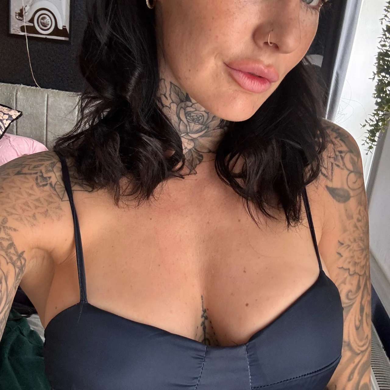 Char 🖤 - OnlyFans model