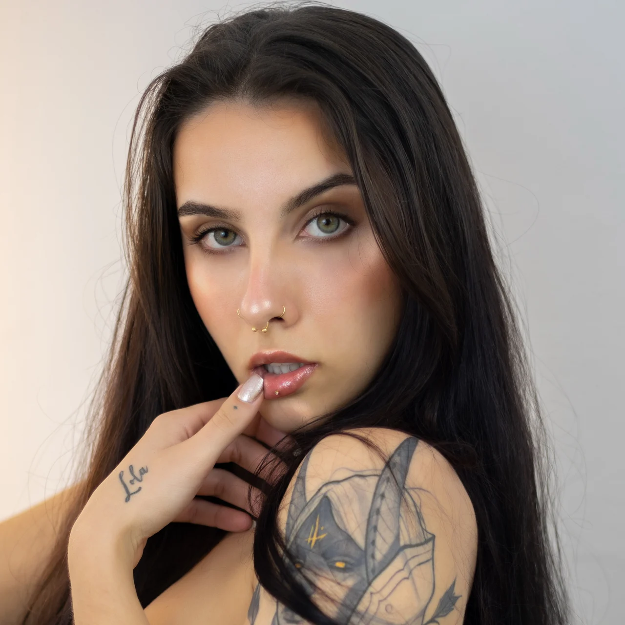 Holly 🦋 - OnlyFans model