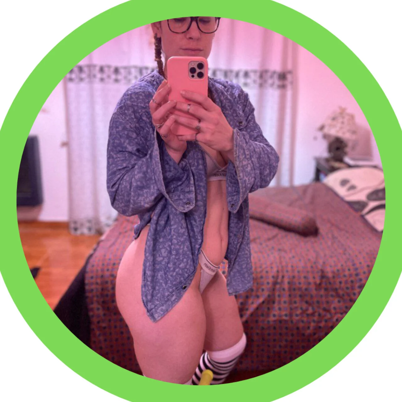 LATINA GIRLFRIEND 📲 𝑴𝑨𝑹𝑰𝑨 - OnlyFans model