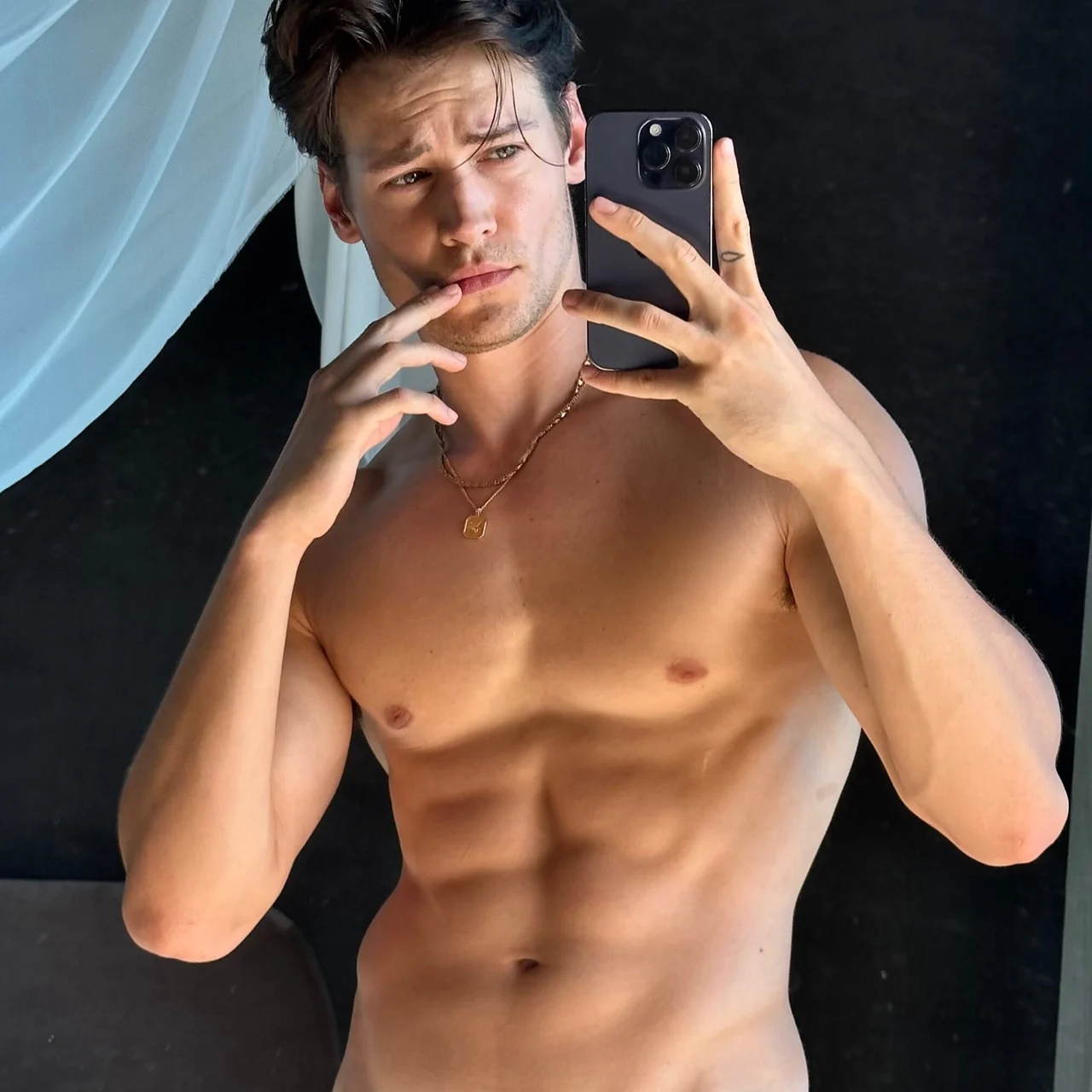 Ian - OnlyFans model