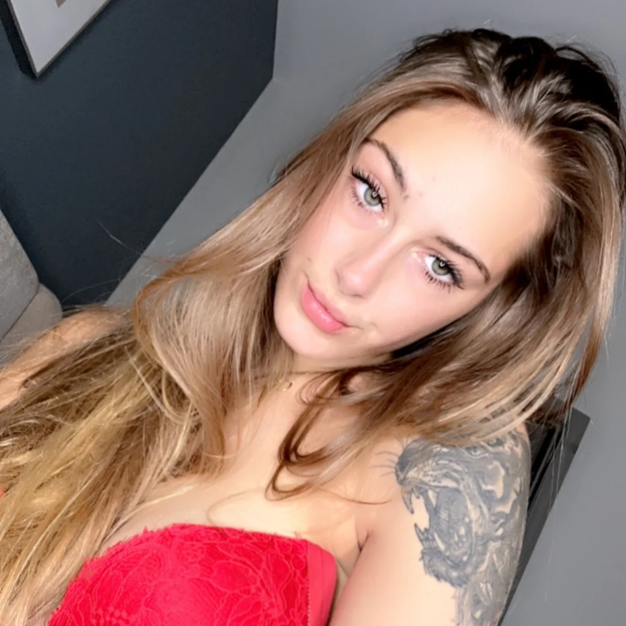 Ivee - OnlyFans model