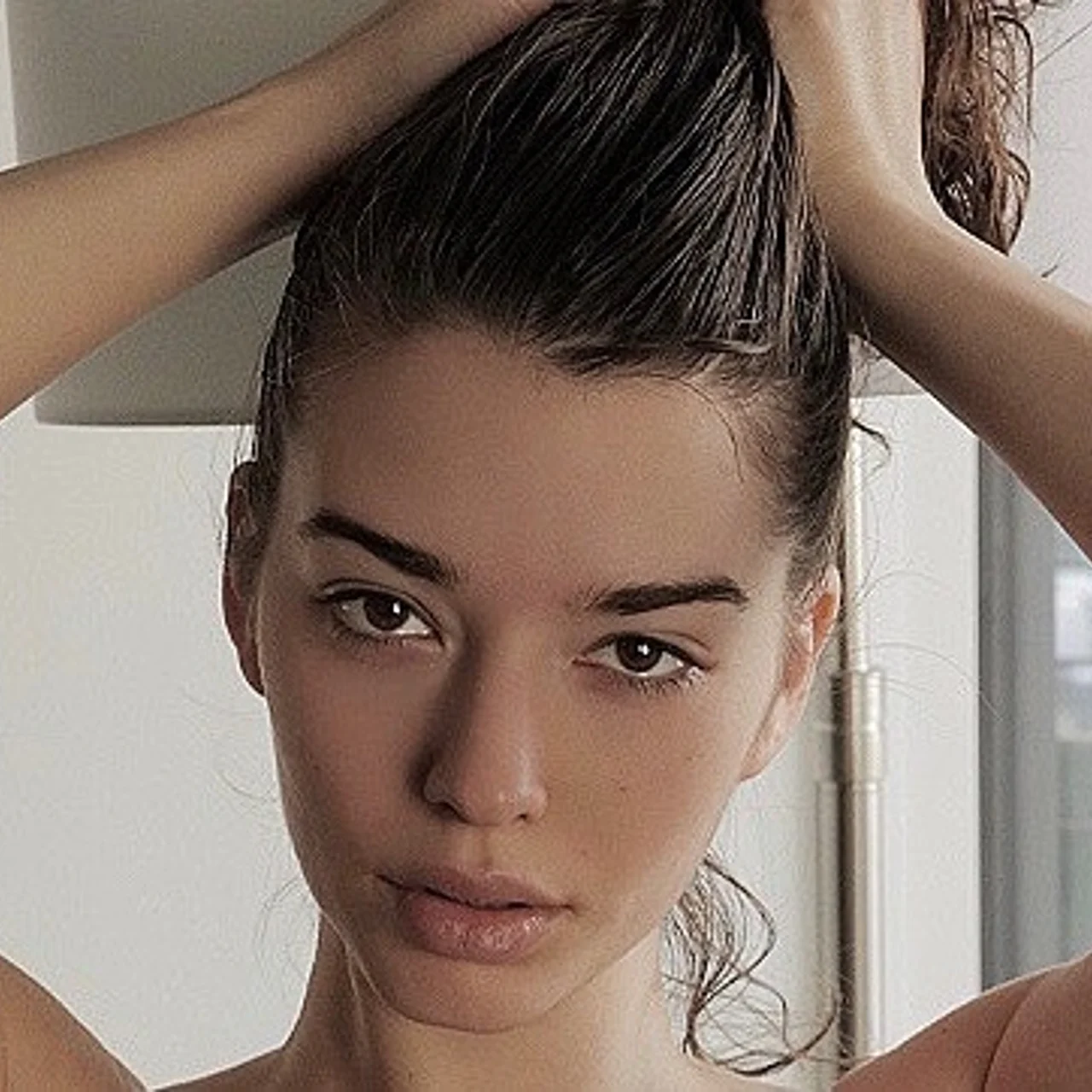 MAMAKAT - OnlyFans model