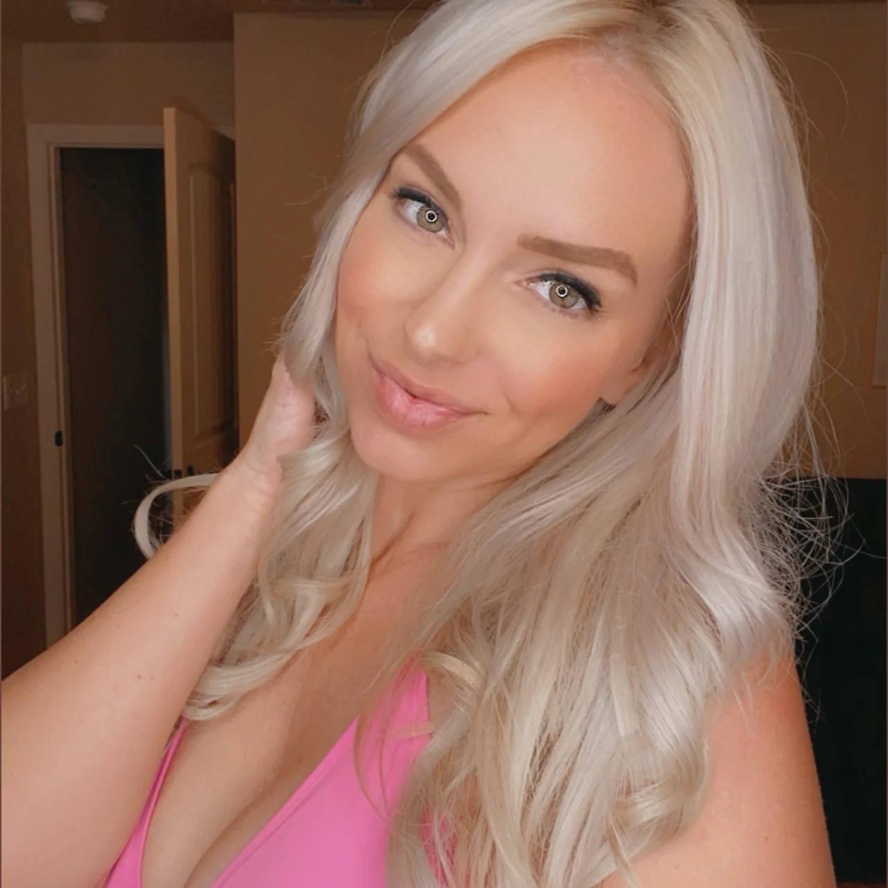 Karma Carma - OnlyFans model