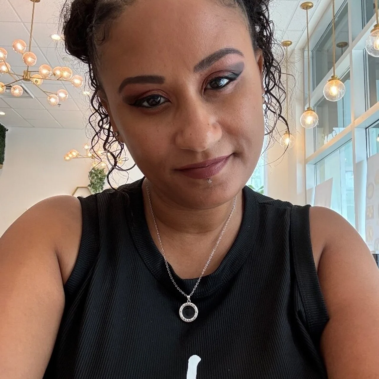 Raina - OnlyFans model