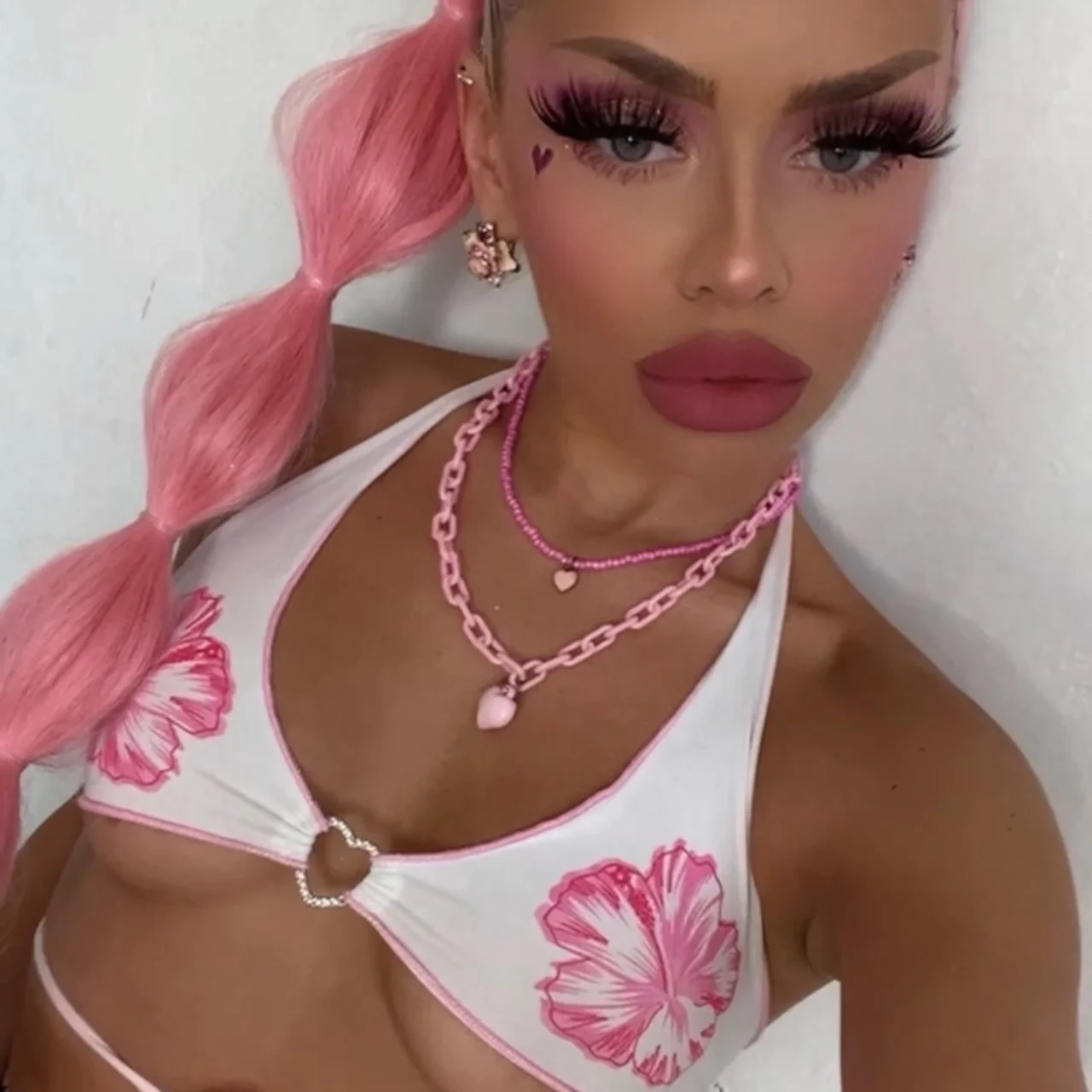 Itty Bitty - OnlyFans model