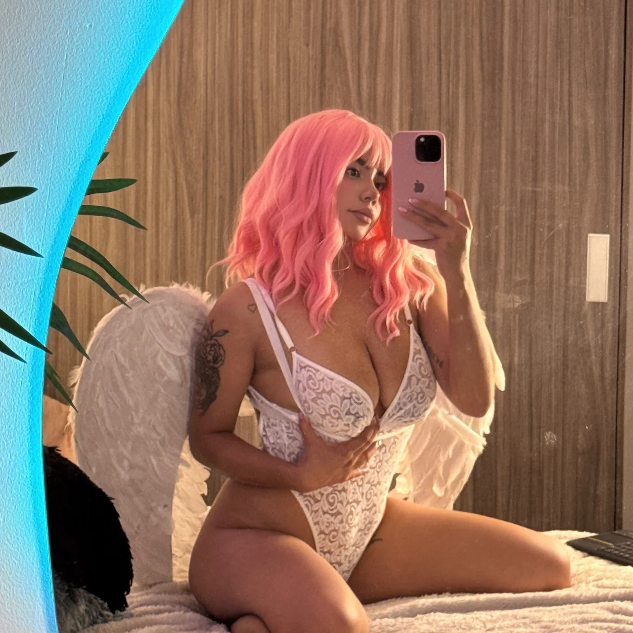 Ivy Rose - OnlyFans model