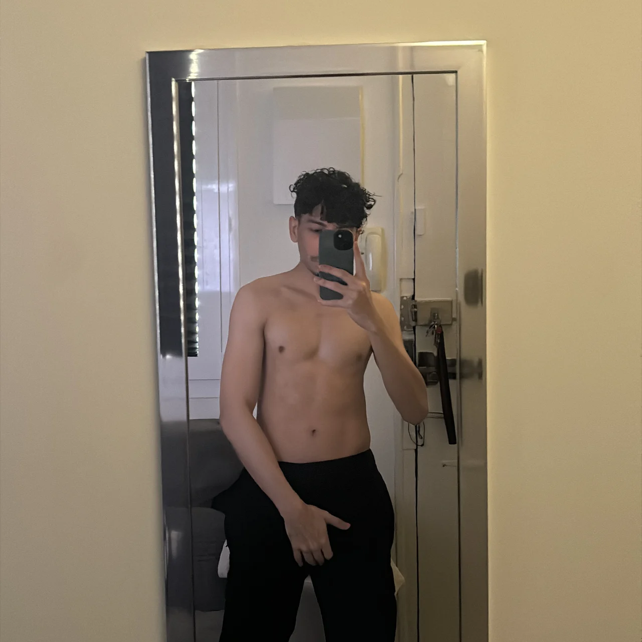 Ash de pueblo Paleta - OnlyFans model