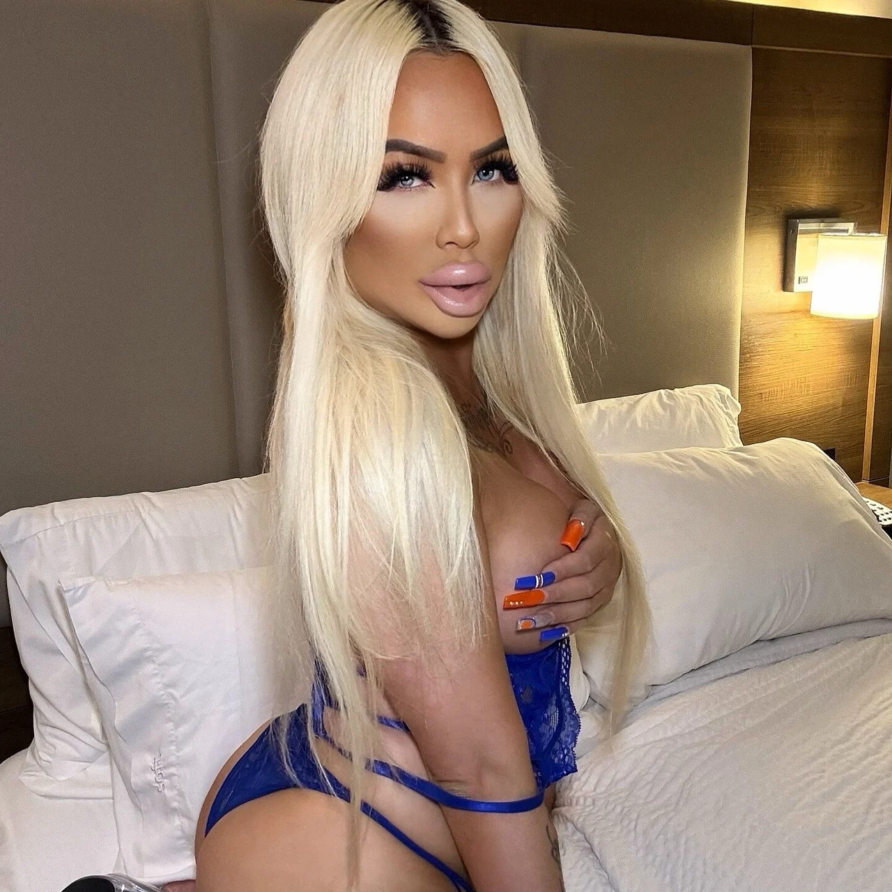 Jenessa Lynn - OnlyFans model