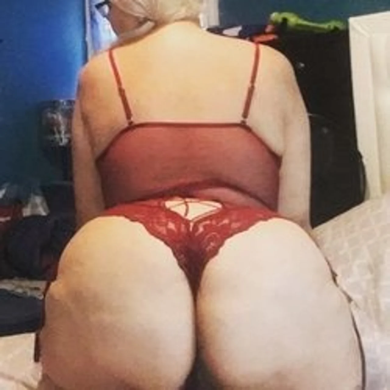 JennaFoxxBBW - OnlyFans model