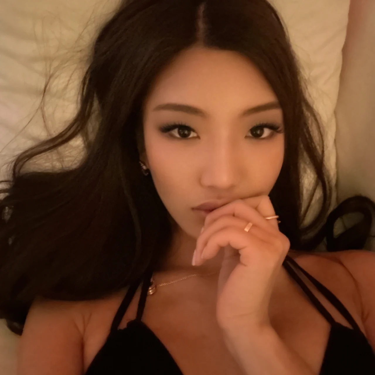 Jenny Lee - OnlyFans model