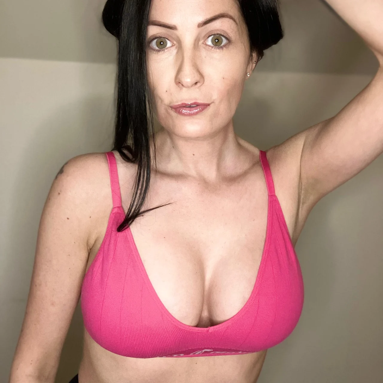 Jessica Jackrabbit x - OnlyFans model