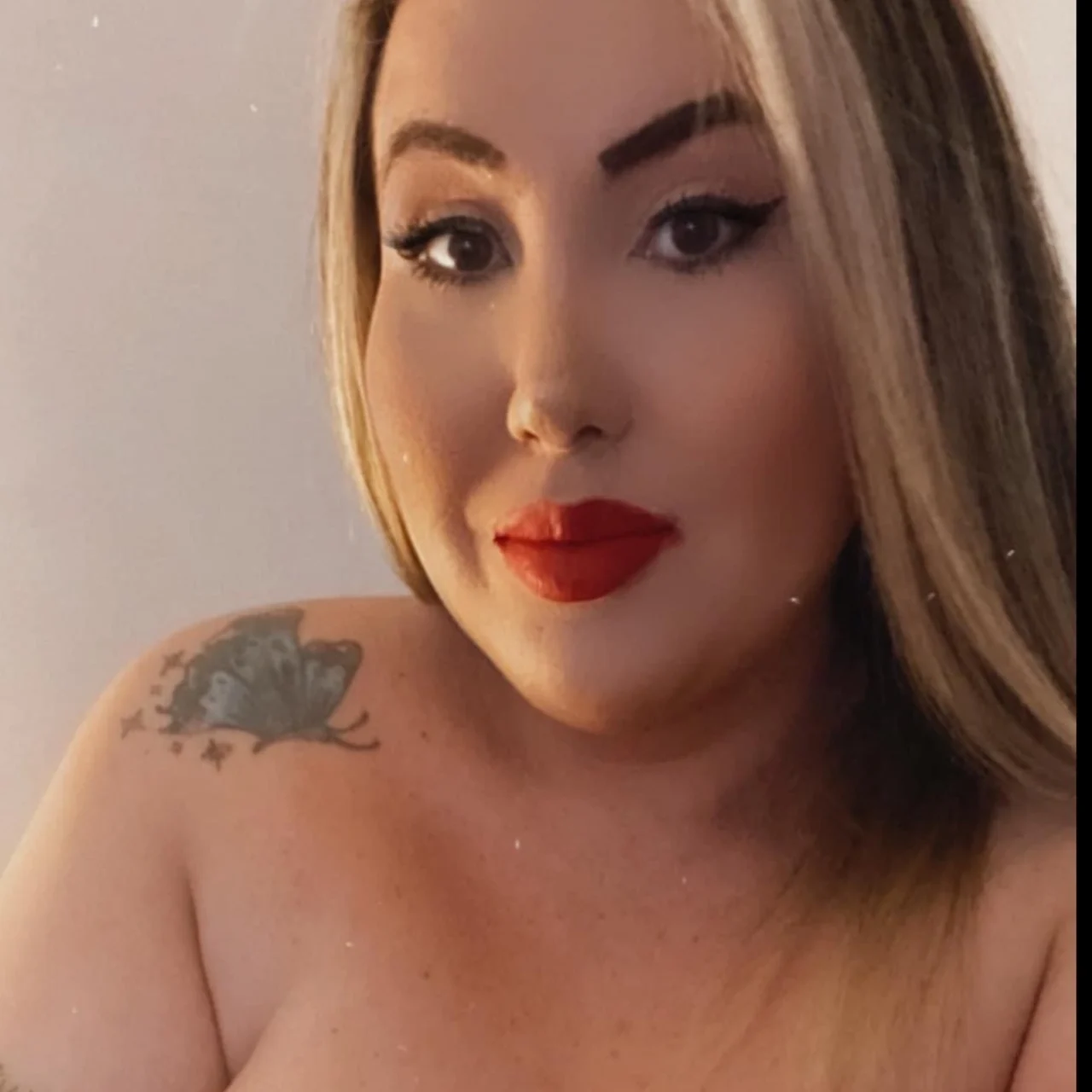 Jhaneffer BBW 𝗦𝗘𝗫𝗧𝗜𝗡𝗚🔞 - OnlyFans model