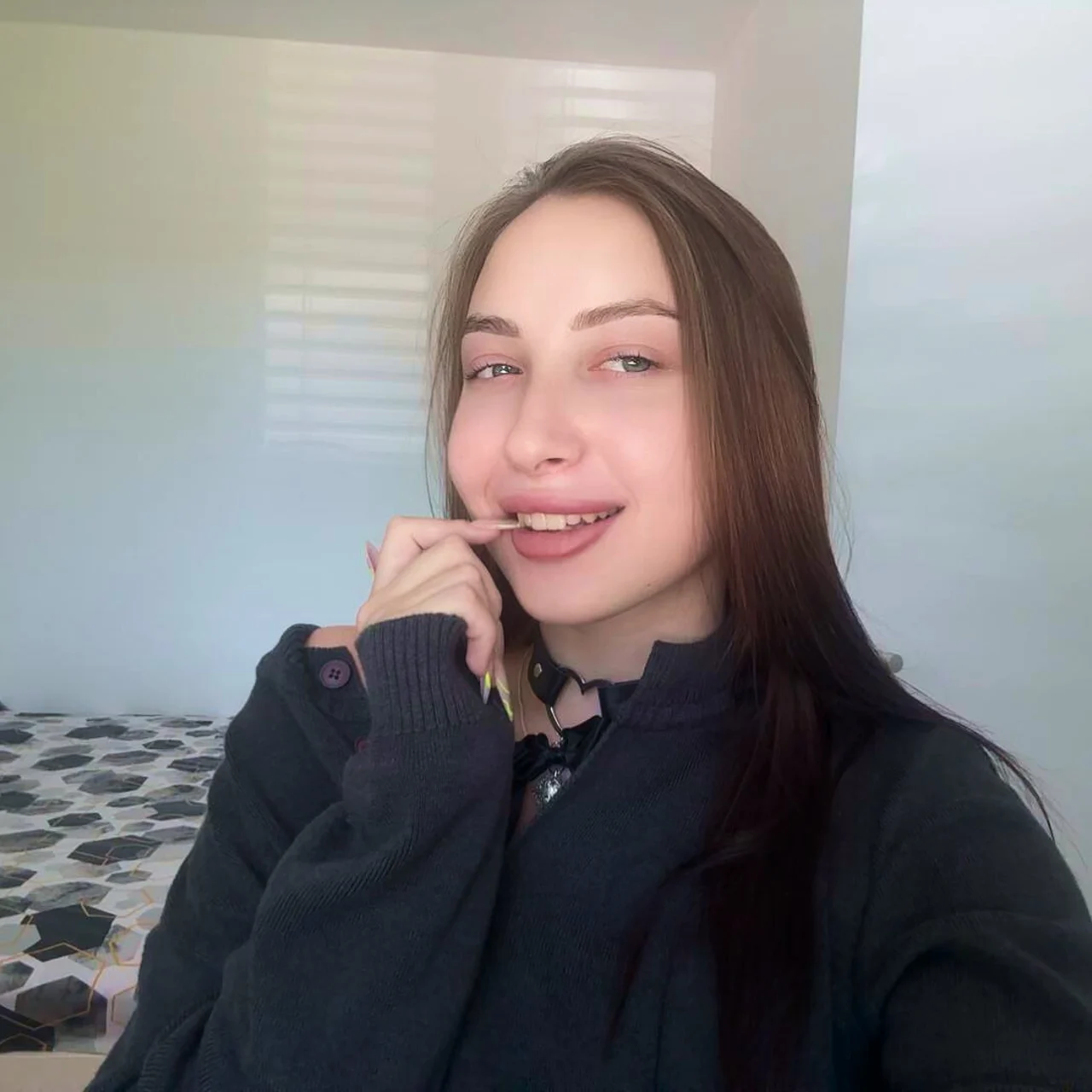 Juliee_Montclair - OnlyFans model