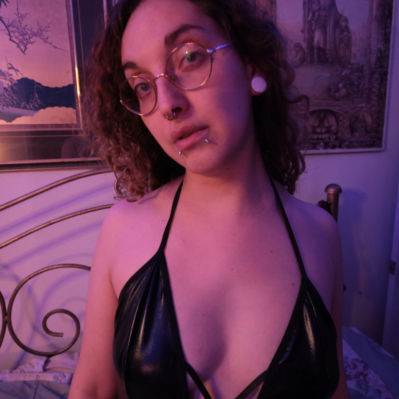 June.juniper - OnlyFans model