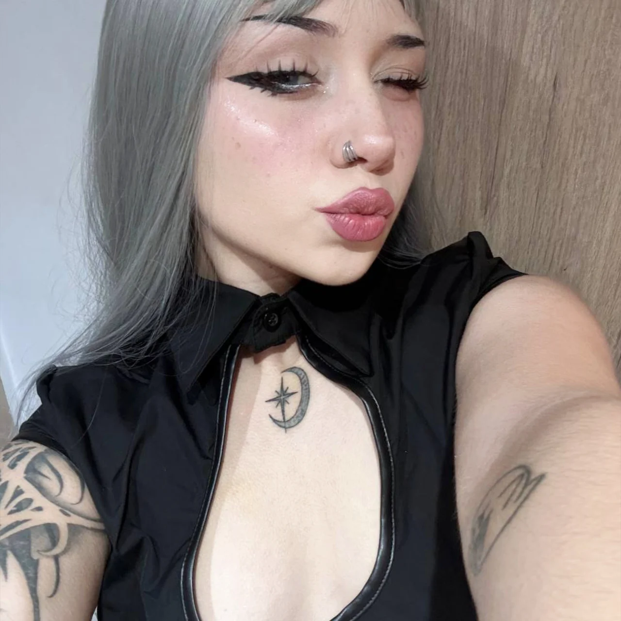 Juno - OnlyFans model