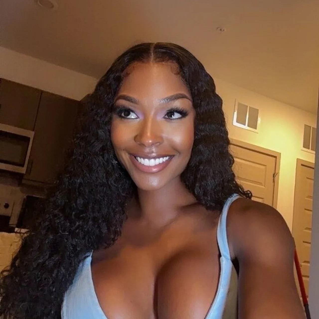 Kammy Kreamz - OnlyFans model