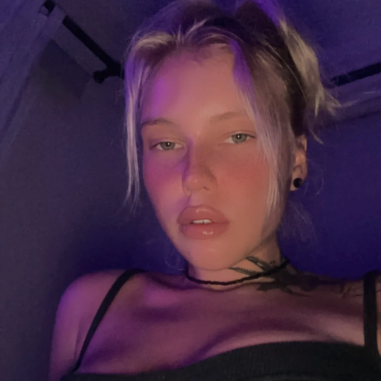 Karina Marvin - OnlyFans model