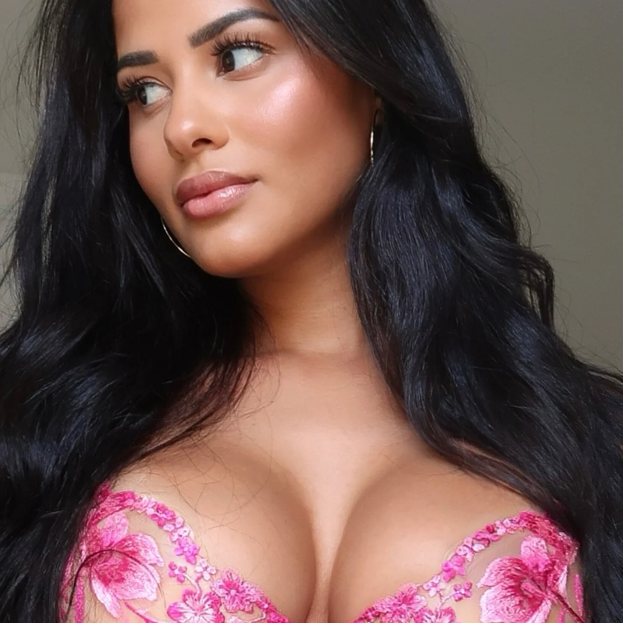 Katya Elise Henry - OnlyFans model