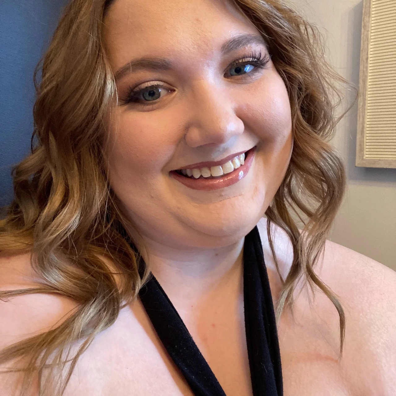 Kayla Peach - OnlyFans model