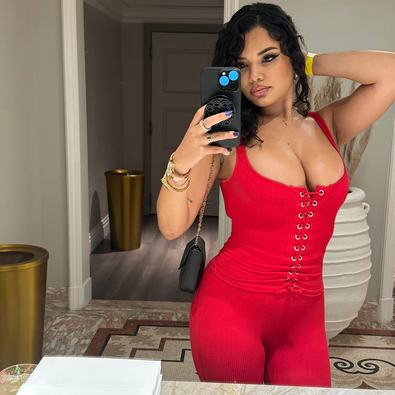 Kia #1 🍑 ON OF 👀 - OnlyFans model