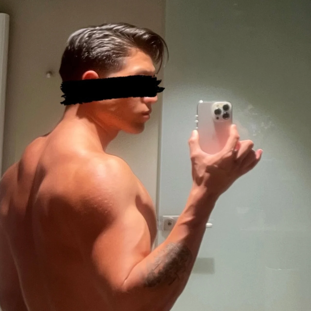 Kim Bang - OnlyFans model