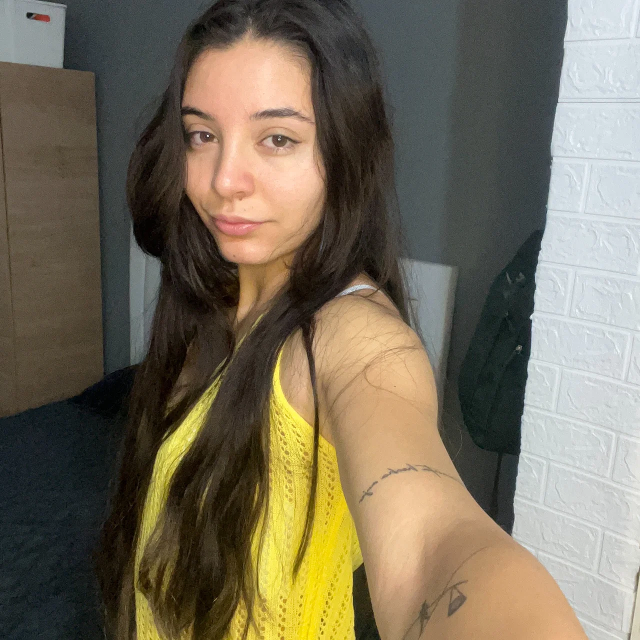 Kim - OnlyFans model