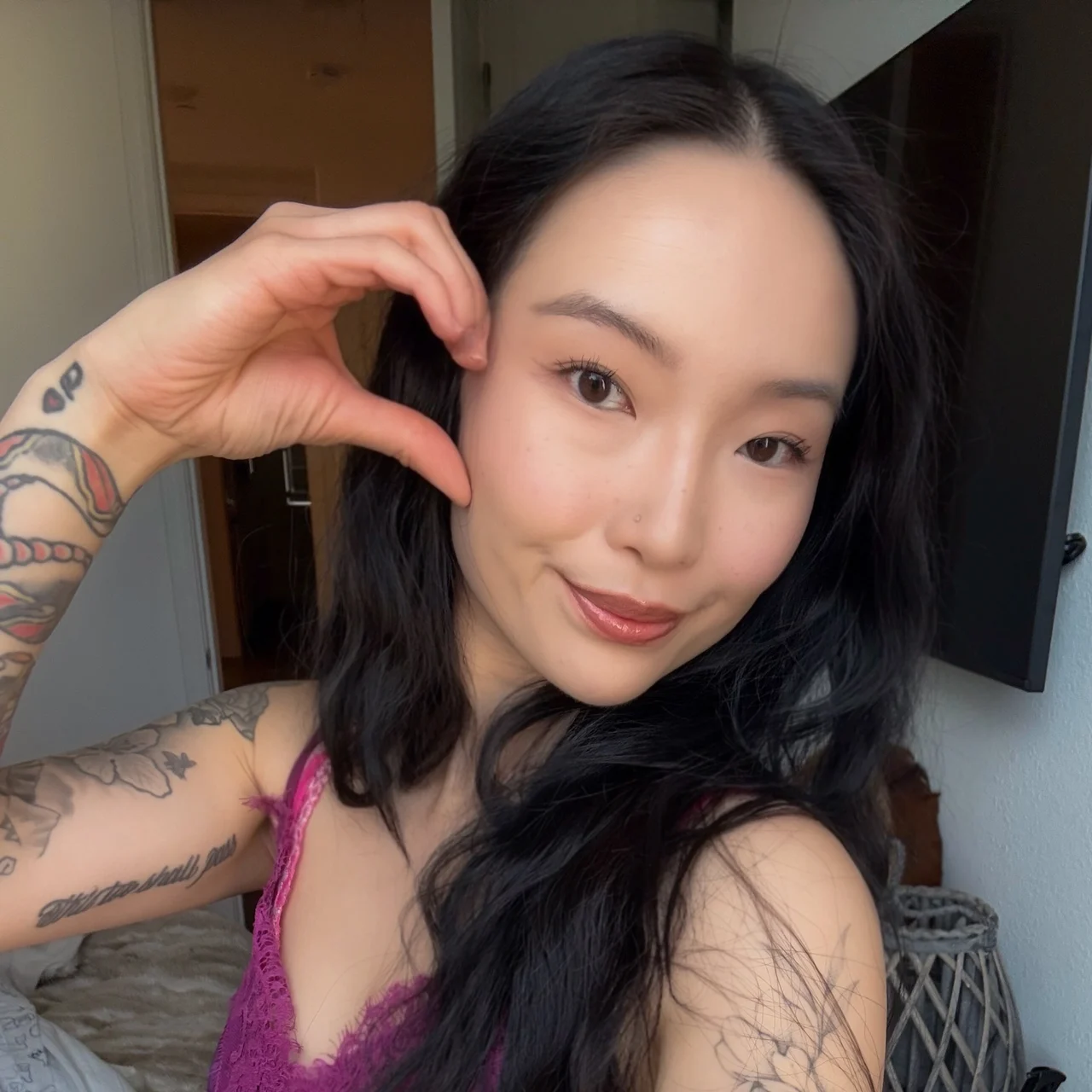 kimi ๐ค - OnlyFans model