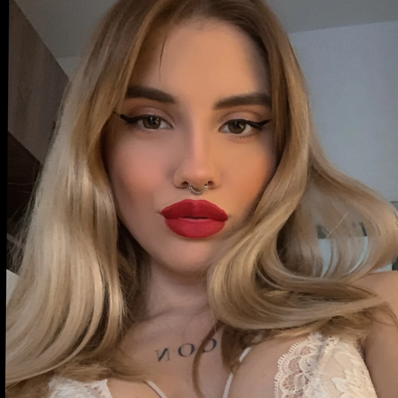 🍒 19yo Kira Jewel Exposed 🍒 - OnlyFans model