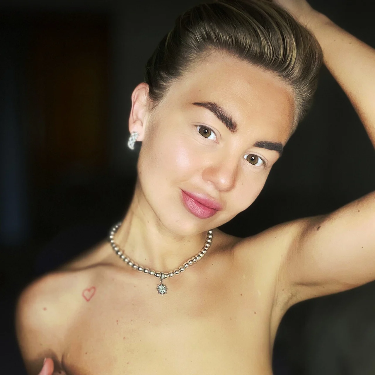 Kristรฝna Kovรกลovรก - OnlyFans model