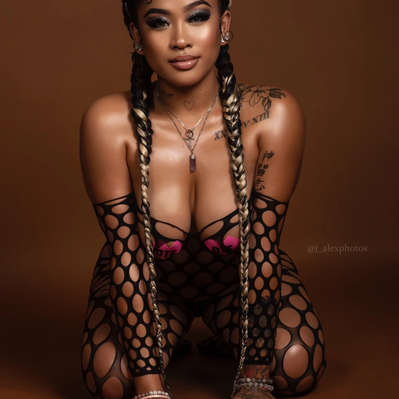 Kyomi Qing - OnlyFans model