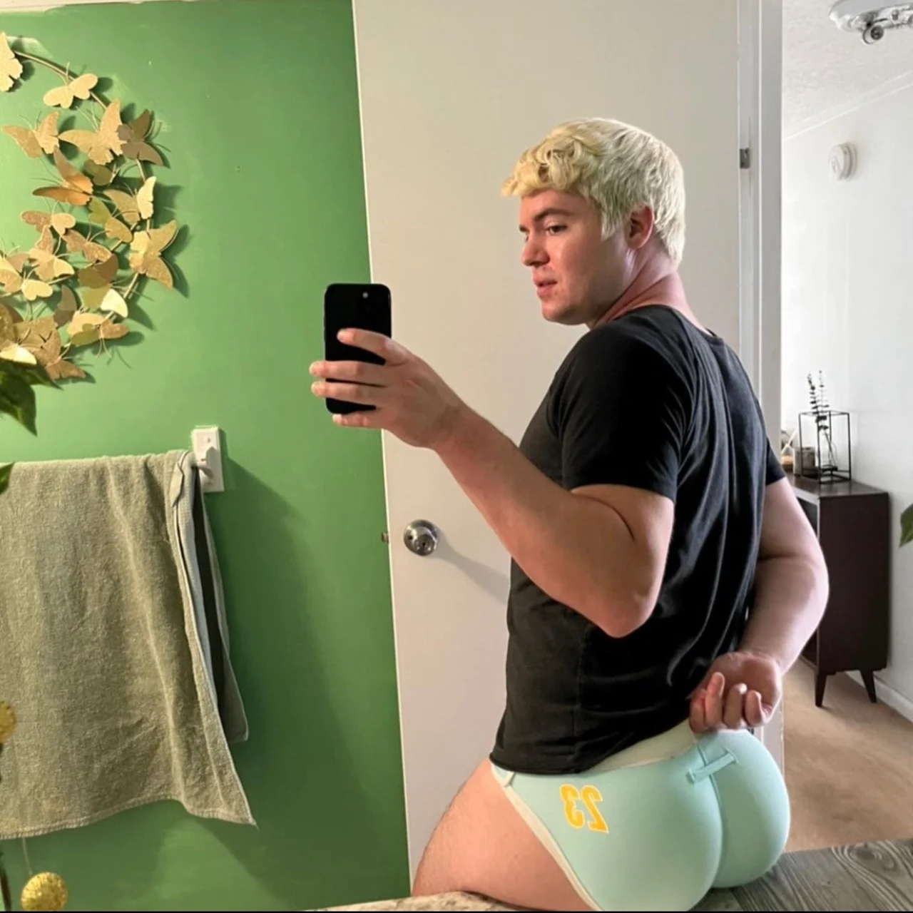 Tom - OnlyFans model