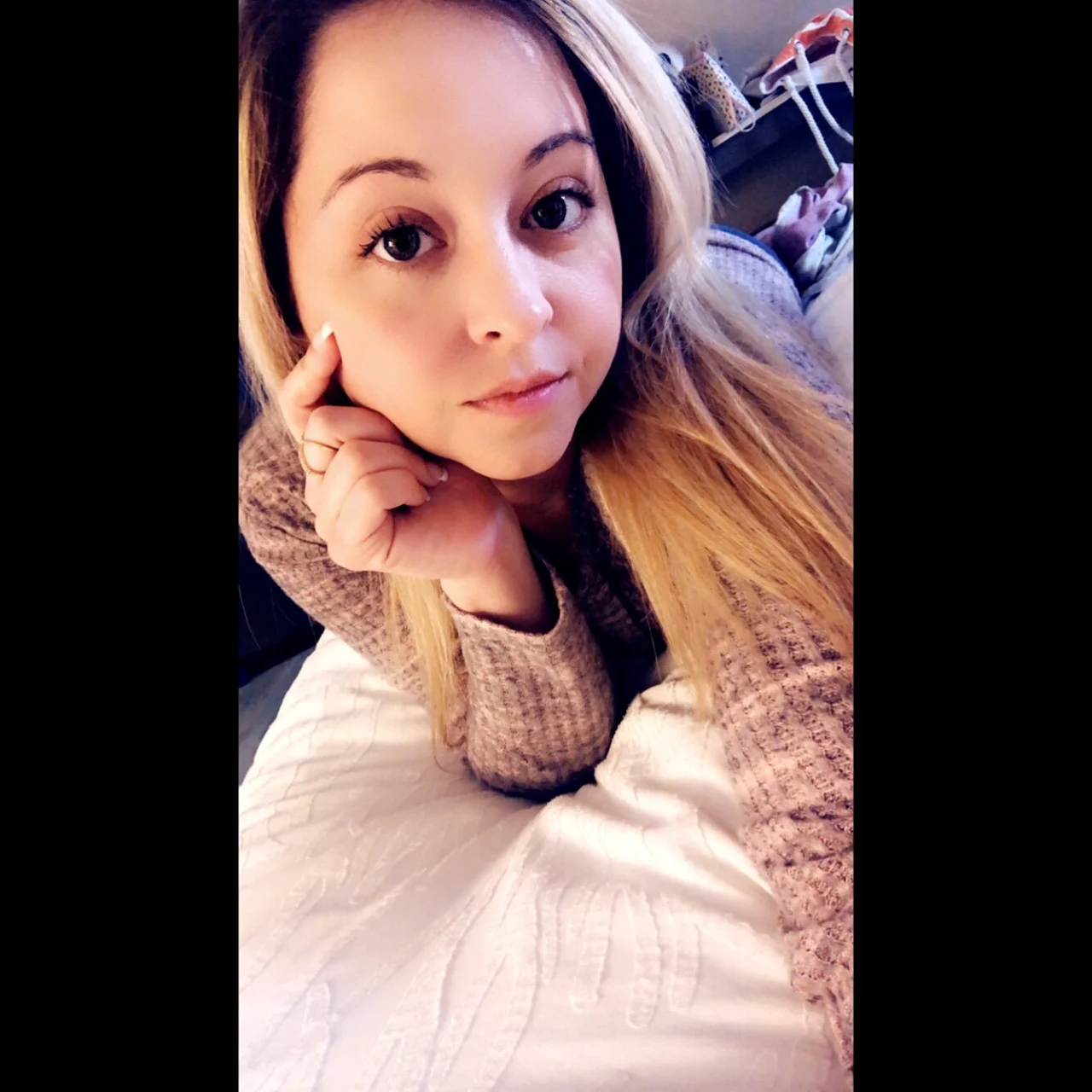 Looking for a boyfriend 💘✨ - OnlyFans model