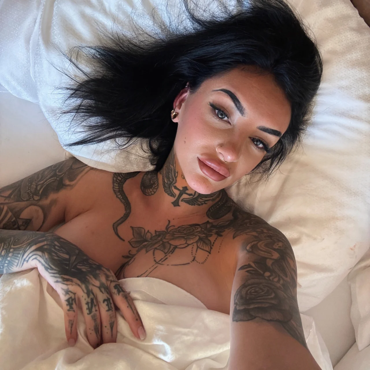 Leonie🥀 - OnlyFans model