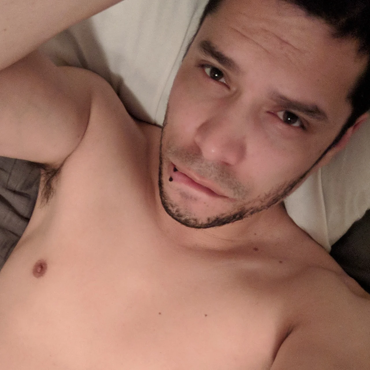 Liam FREE 💚 - OnlyFans model