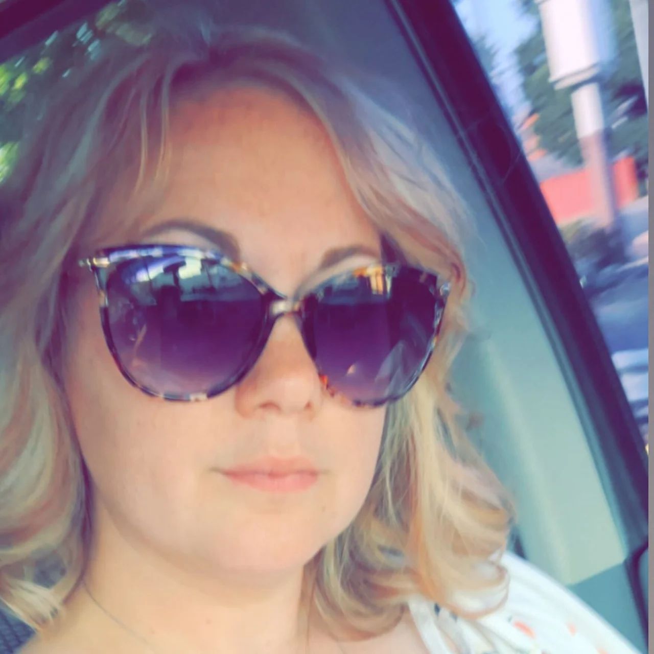 LianaMarie0917 - OnlyFans model