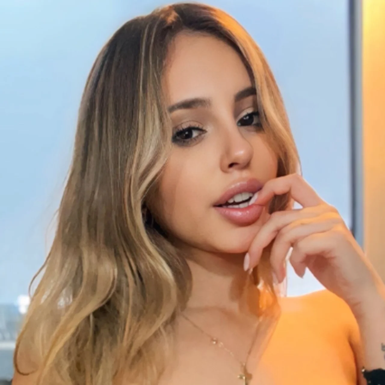 Lily 🌹 - OnlyFans model