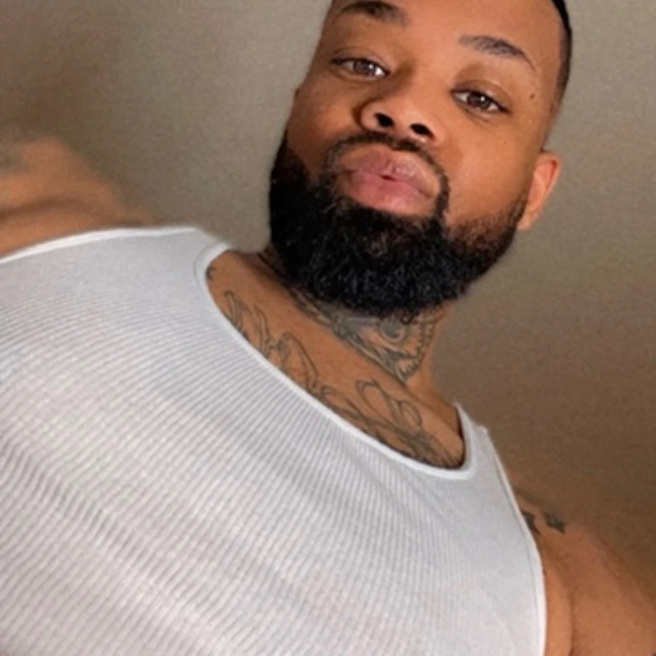 Ronnie - OnlyFans model