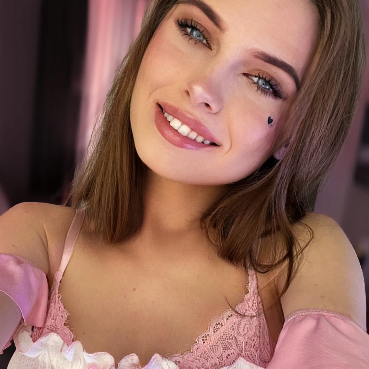 ✨ Lily_Grace ✨ - OnlyFans model