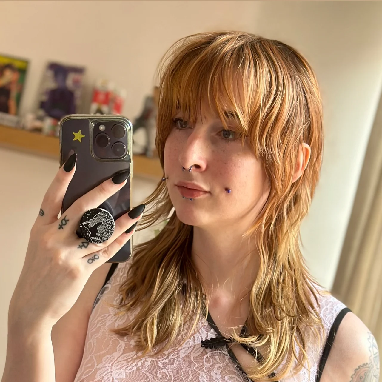 Lily Kitsune - OnlyFans model