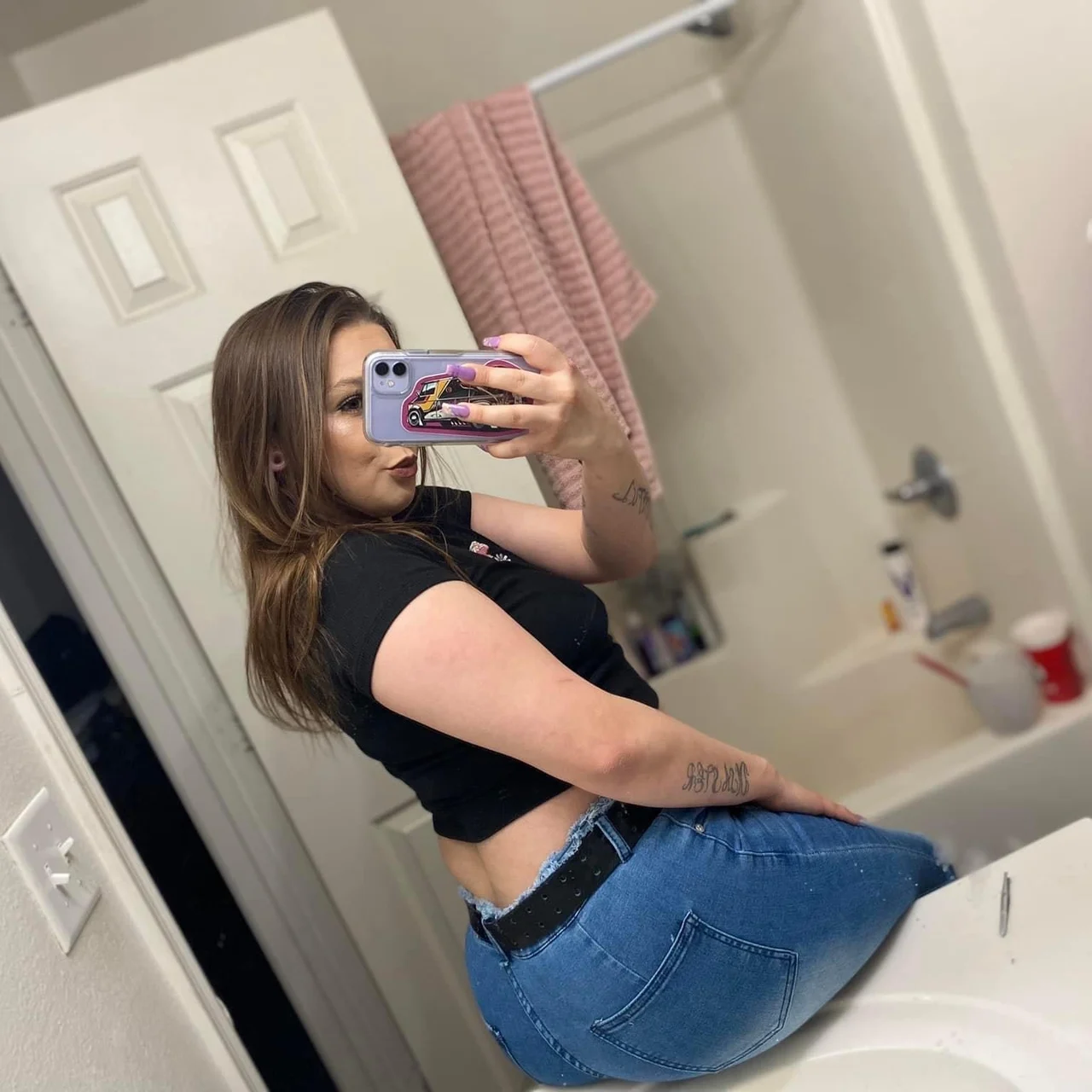 Alissa chavez - OnlyFans model