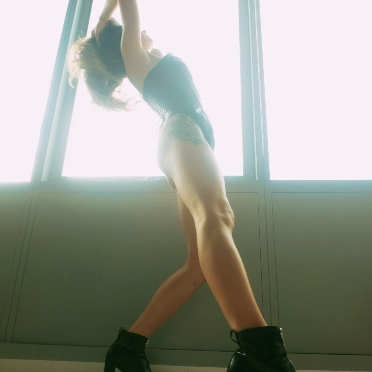 Dancing with Liv - OnlyFans model