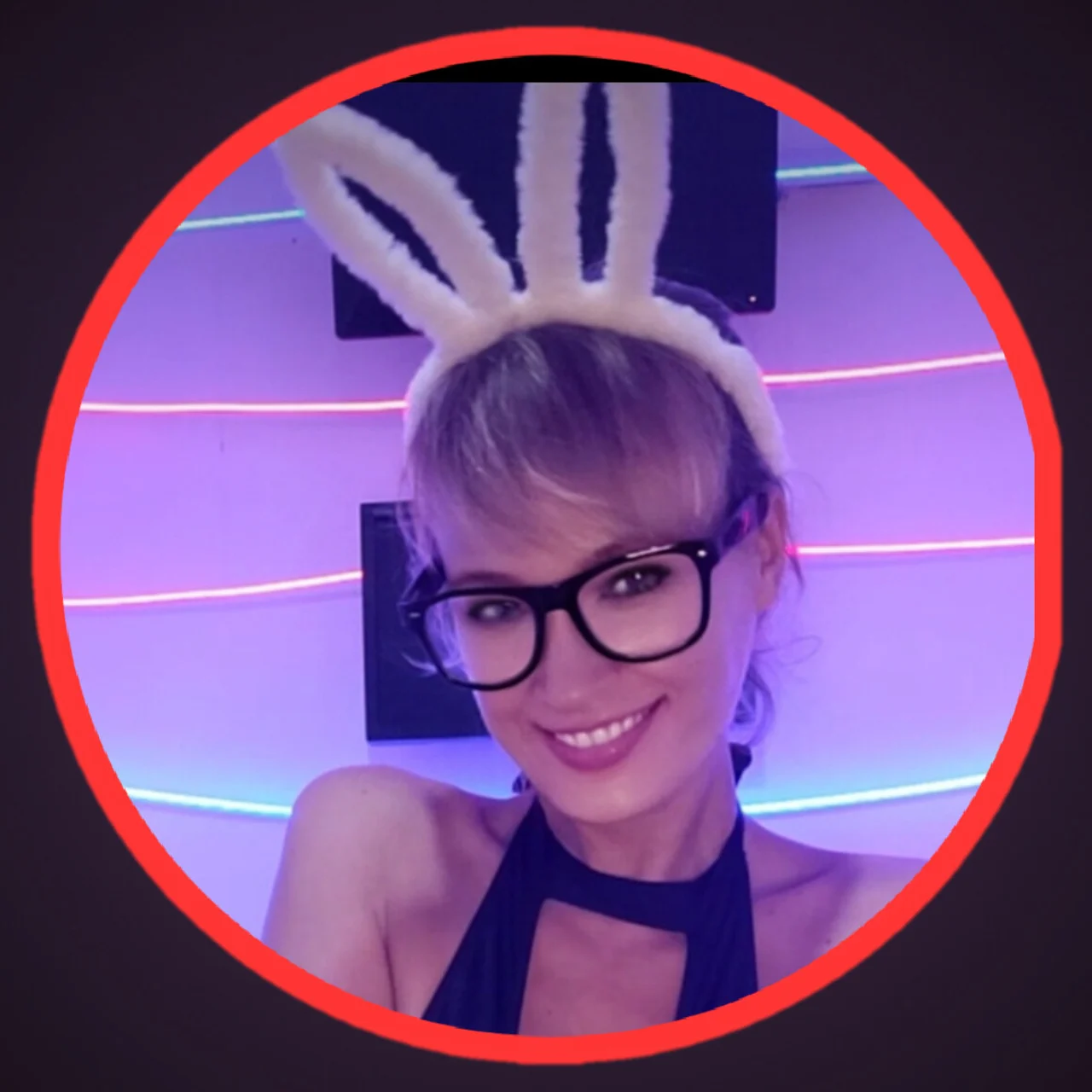 bunnylive - OnlyFans model