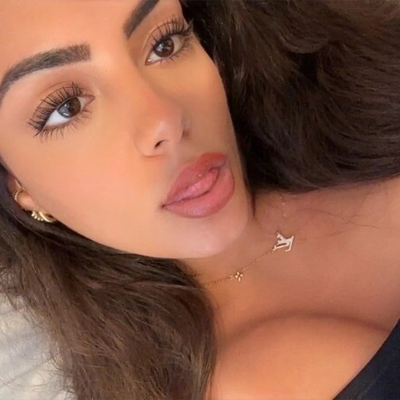 Lola 🍒 - OnlyFans model