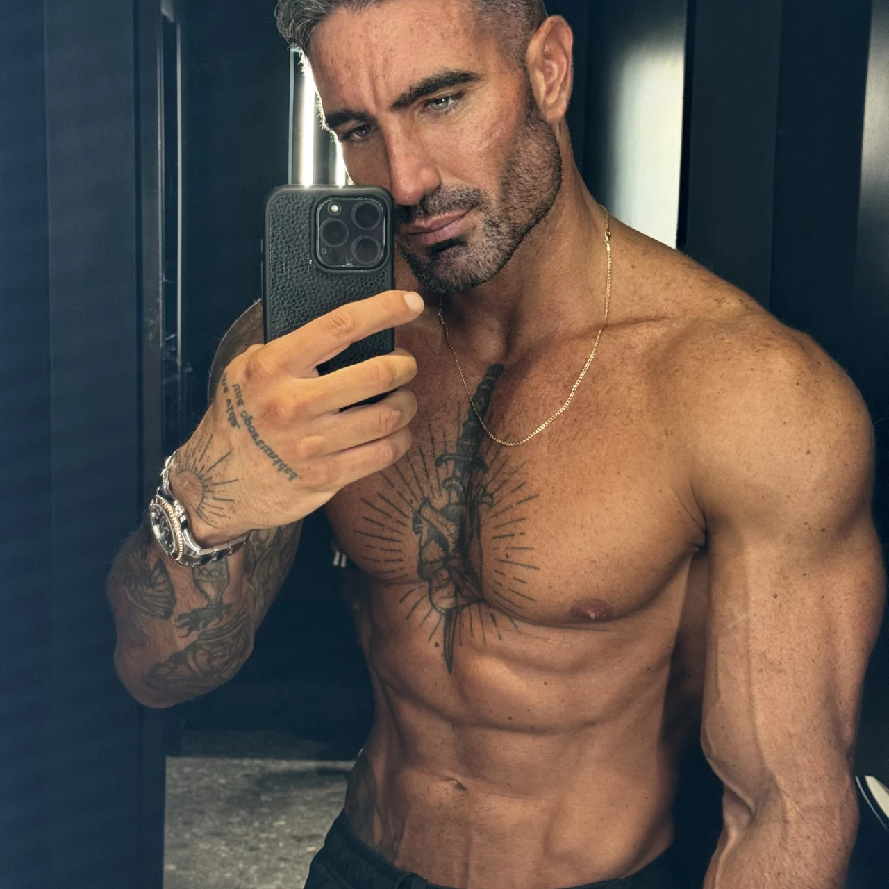 Luke Milan 🇮🇹 - OnlyFans model