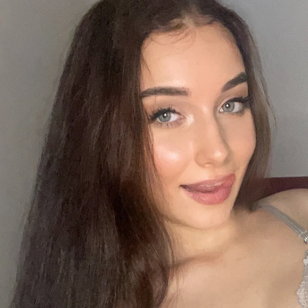 🇱 🇺 🇱 🇺 - OnlyFans model