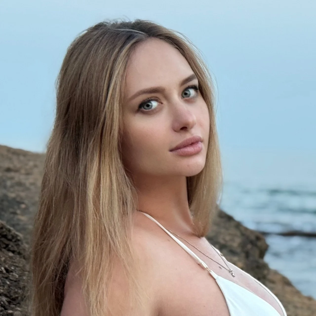 🍭𝐸𝑙𝑙𝑒𝑟𝑦 Pregnant🍭 - OnlyFans model