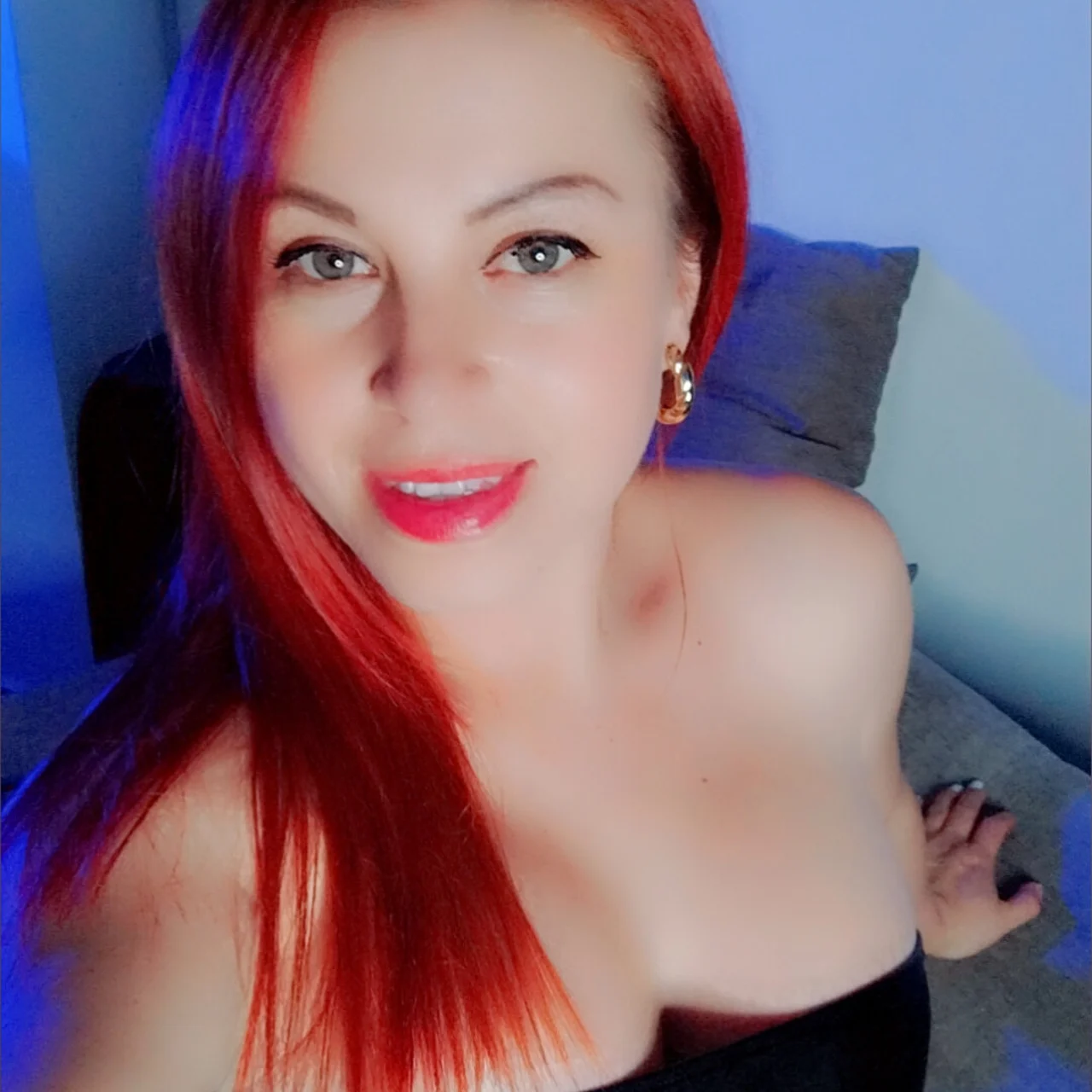 MOMMY LUNA💄👠 VC FETISHES LIVE CUSTOM - OnlyFans model
