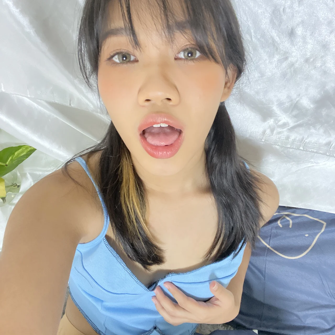 ✨ Lya ✨ onlyfansnewbie - OnlyFans model