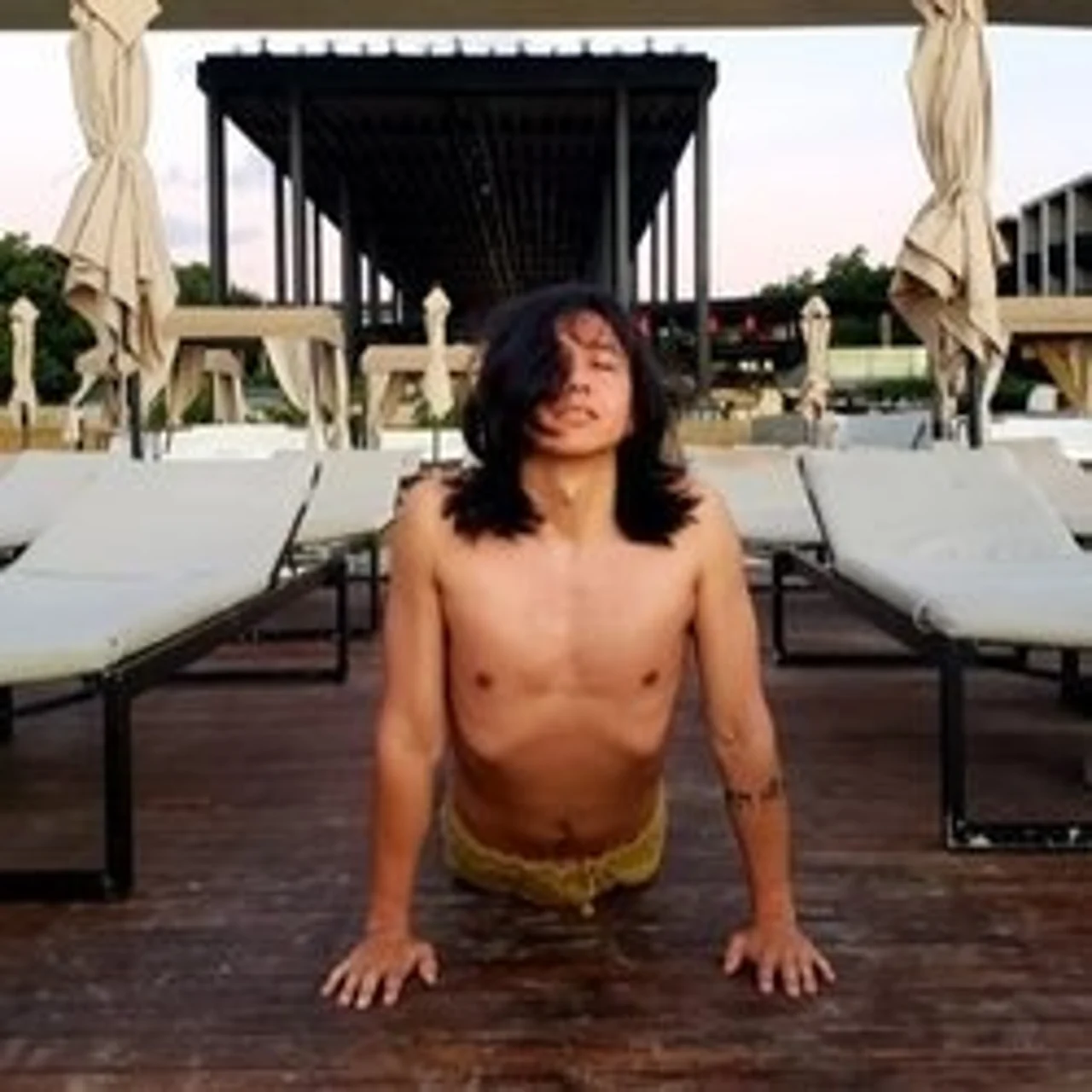 Dragones haciendo magia Sexual - OnlyFans model